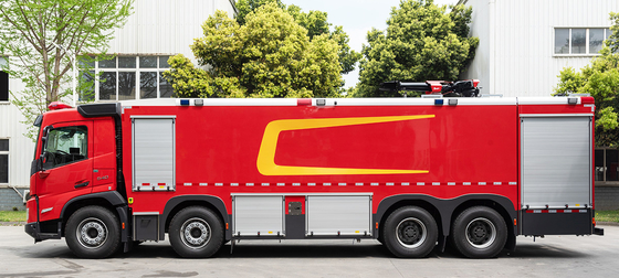 Veículo de combate a incêndio de espuma de Volvo de 25 toneladas Veículo especializado de boa qualidade Fábrica China