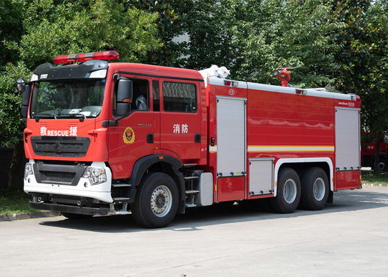 Sinotruk HOWO 12000L caminhão de bombeiros de resgate industrial com bomba e monitor preço do veículo especializado China fábrica